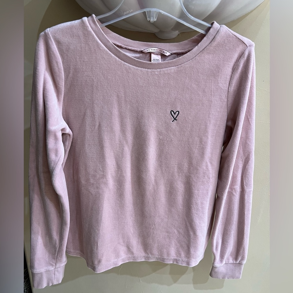 Women’s Sweater size M by Victoria’s Secret